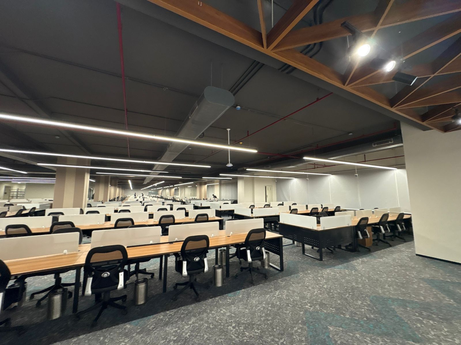 Global Green Interior Design Company Logo - Sustainable Design Experts